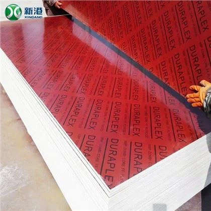 Шперплоча са црвеним филмом